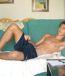 Worship hot feet 5cc0b1355cc23.jpg