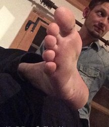 Wanna smell em 5cc1c9f4a321b.jpg