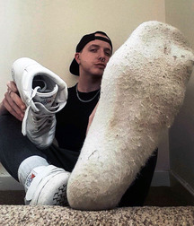 Wanna smell em 5cc1ca011bb3e.jpg