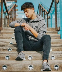 Twink rebels 2 5cc1cd1e764d0.jpg
