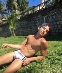 Twink rebels 2 5cc1cd28b3f58.jpg