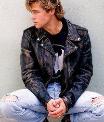 Leather jacket 3 5cc2d0d794b4e.jpg