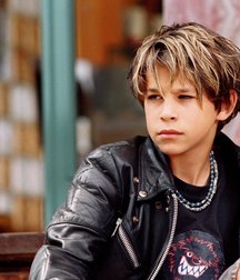 Leather jacket 3 5cc2d0d98d6e2.jpg