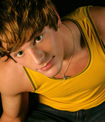 Twinks 82 5cc30c0484816.jpg