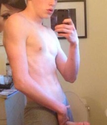 Twinks selfies 5cc30fe80e658.jpg