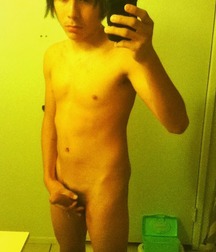 Twinks selfies 5cc3102c362da.jpg