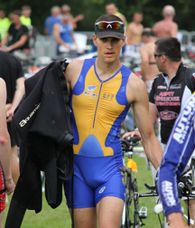 Lycra guys 5cc37cf6ef12b.jpg