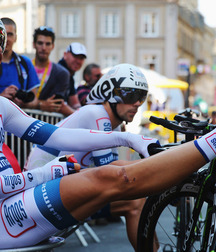 Lycra guys 5cc37d09aa759.jpg