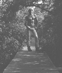 What a hunk 5cc4a02c166ae.jpg