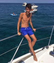 Barefoot boys 11 5cc5e21027895.jpg