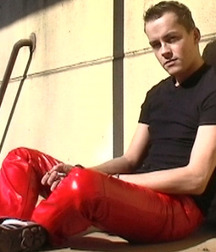 Twinks in Leather 5cc625fdd7603.jpg