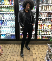 Teens and boots 5cc74de36db3c.jpg