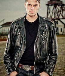 Leather and boot guys 5cc7558ef19e3.jpg