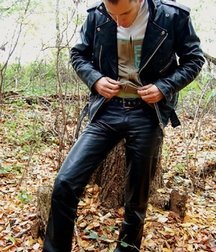 Leather and boot guys 5cc755be26a65.jpg