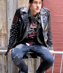 Leather and boot guys 5cc755c2cd1fd.jpg