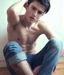 Beauties and hotties 5cc9a93b4fa7c.jpg