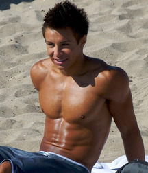 Dreamboys 5cc9c1dac56cd.jpg