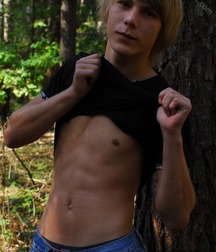 Twinks 91 5cc9e95e5e812.jpg