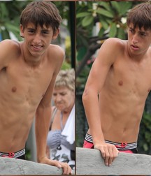 Shirtless Twinks 5cca4b192a7e0.jpg