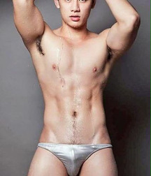 Twinks 92 5ccdb2382f216.jpg