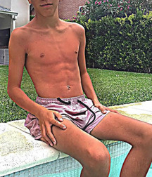 Twinks 93 5ccdb4c55491f.jpg