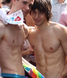 Twinks 93