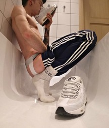 Dirty boys 5ccdd43c9bddc.jpg