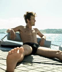 Guys hot feet 5cceea67b4f26.jpg