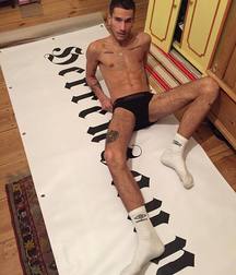 Guys hot feet 5cceea749623a.jpg