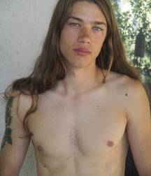 Longhair Adonis 5cceeb5ef0fea.jpg