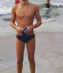 Speedoboys 2 5cceec3e2898e.png