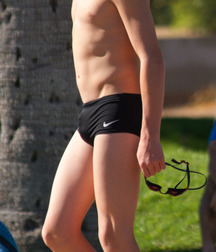 Swimmers 3 5cceed3f818a0.jpg