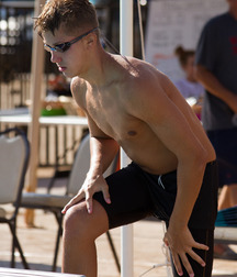 Swimmers 3 5cceee4564b47.jpg