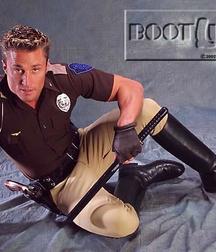 Guys in boots 2 5ccf0b96e5aff.jpg