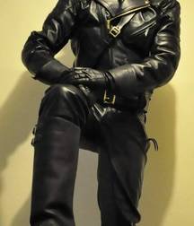 Guys in boots 2 5ccf0b981d6ab.jpg