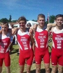 Lycra guys 2 5ccf2ca4211fc.jpg