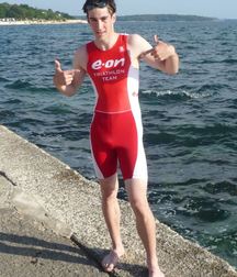 Lycra guys 2 5ccf2cb1c4f18.jpg