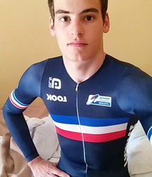 Lycra guys 2 5ccf2cbc4de58.jpg