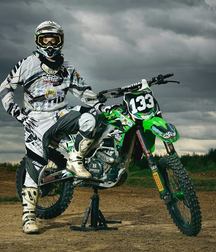 Motorsport dudes 5ccf33e80e694.jpg