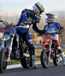 Motorsport dudes 5ccf33ef359be.jpg