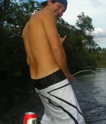 Pee boys 7 5ccf5e3e1d614.jpg