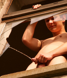 Pee boys 7 5ccf5e4a8c770.jpg