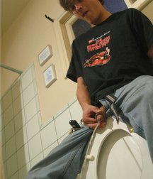 Pee boys 8 5ccf5ff21824a.jpg