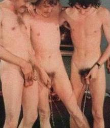 Pee boys 8 5ccf5fff7fedd.jpg