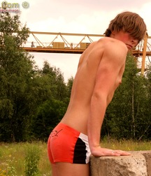 Martin - Twink beauty 5cd046aa1a365.jpg
