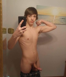 Twink selfies 2 5cd065dec6808.jpg