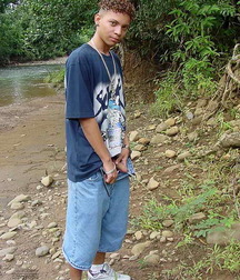 Pissing twinks 2 5cd5462fefde8.jpg