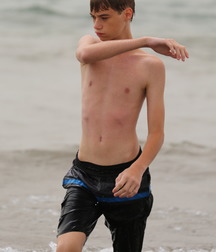 Twinks 98 5cd6d9c2aecff.jpg