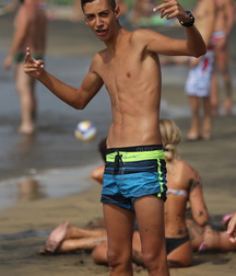 Twinks 98 5cd6d9c48251c.jpg