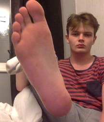 Boy feet and soles 2 5cd70f2e7d5e5.jpg